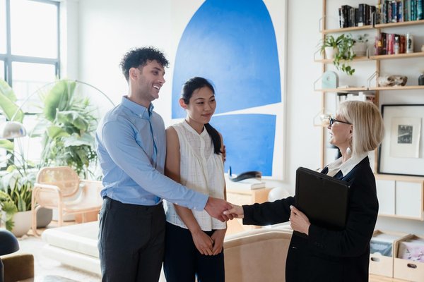 Nacelle automotrice : guide complet pour vos travaux en hauteur